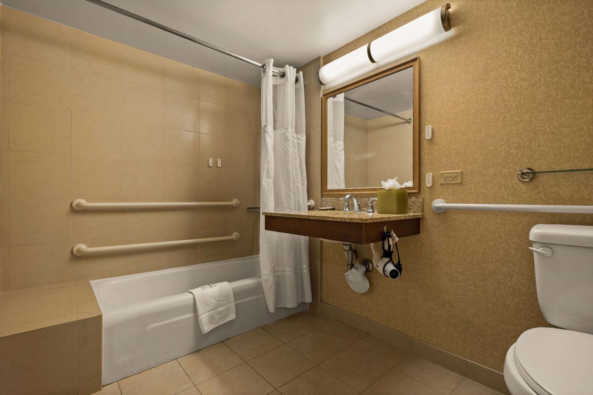 Double Room Two Double Beds Tub Grab Bars Mobility or Hearing Accessible Non-Smoking,1685061832:JPEG