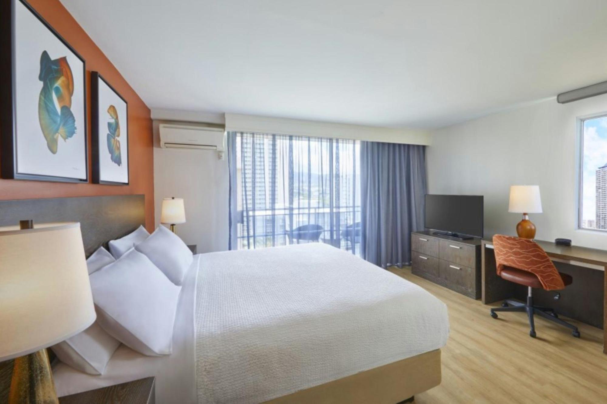 Deluxe Queen Room,1717033763:JPEG