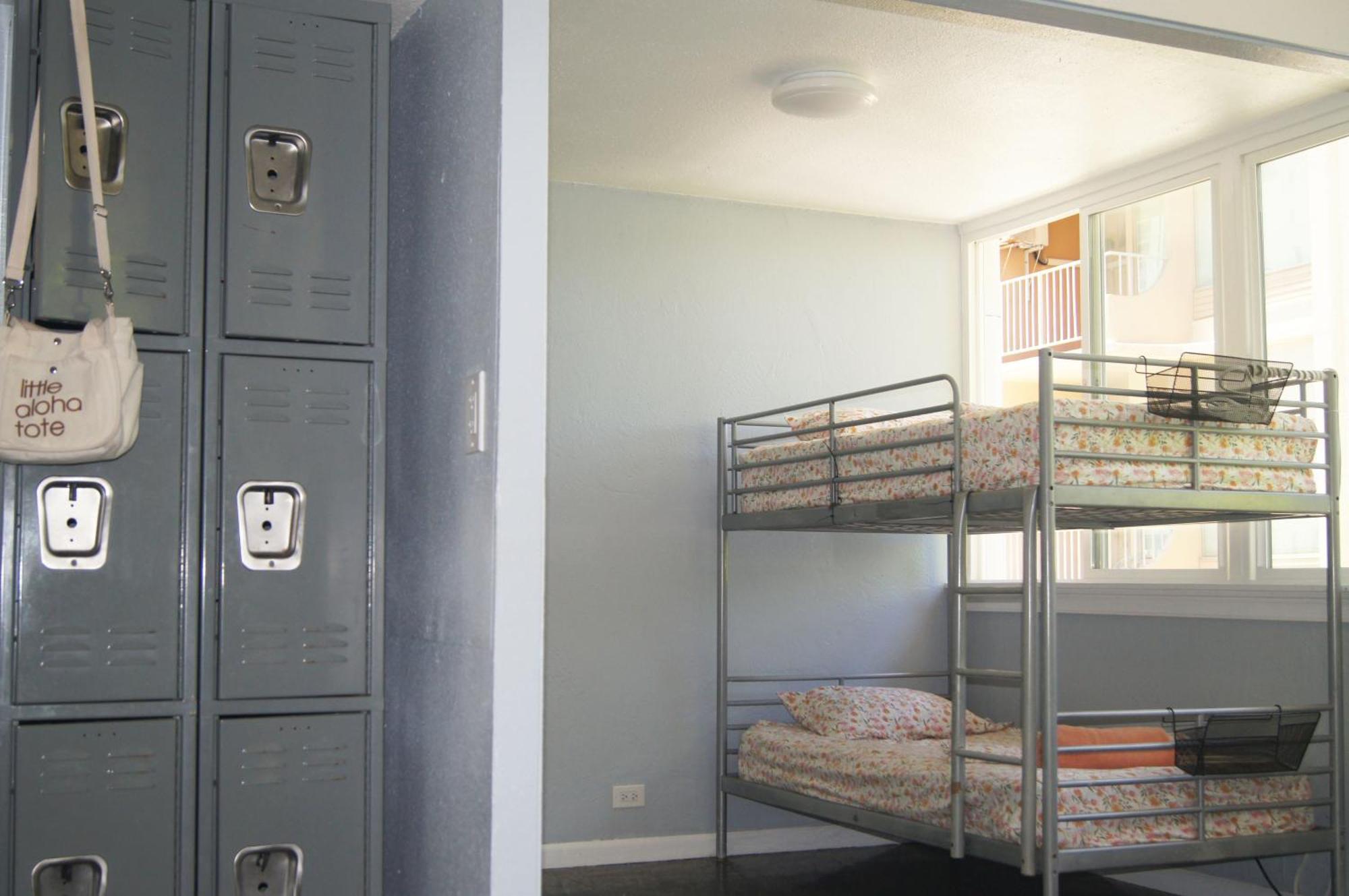 Bed 10-Bed Mixed Dormitory Room