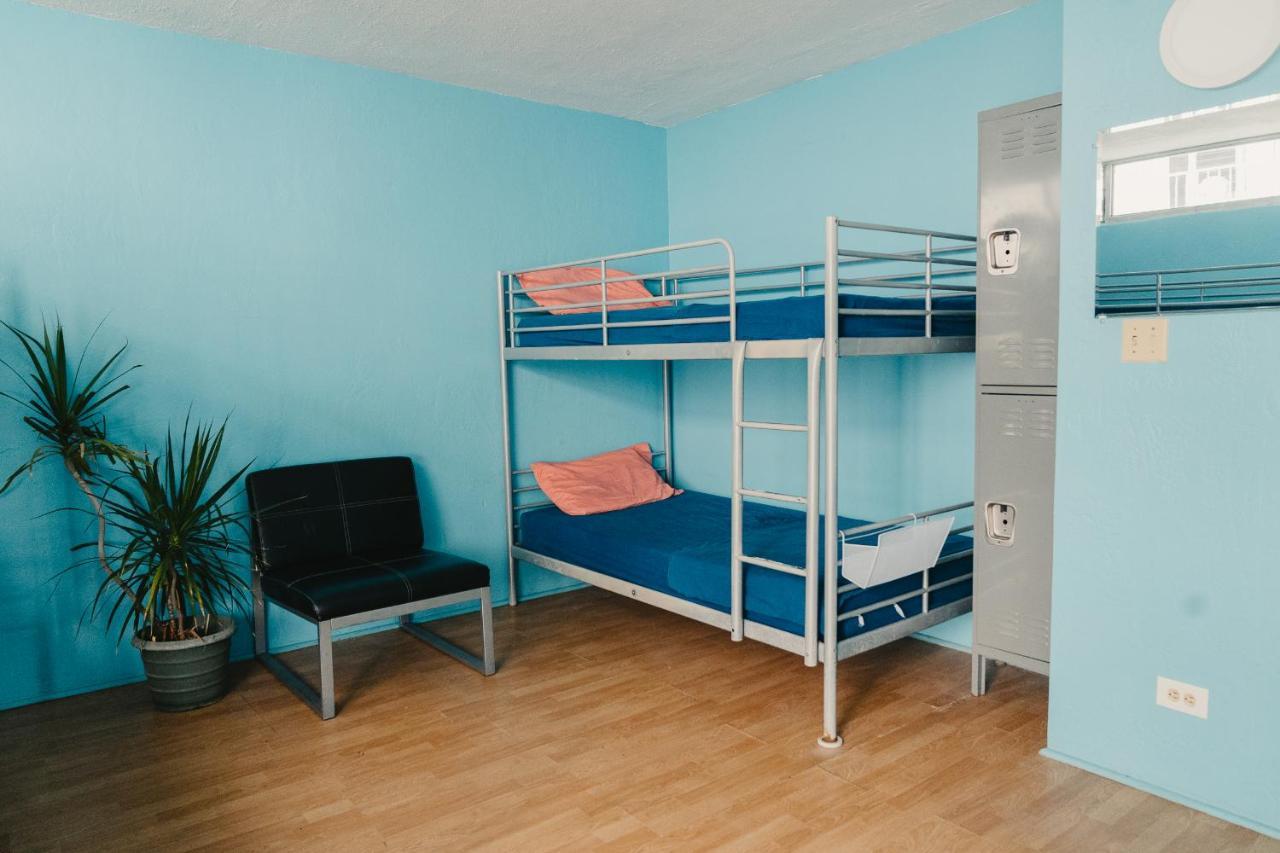 Single Bed Mixed Dormitory Room